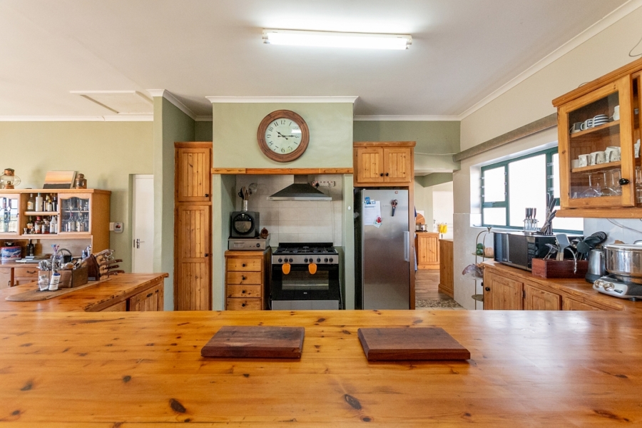 5 Bedroom Property for Sale in Duyker Eiland Western Cape